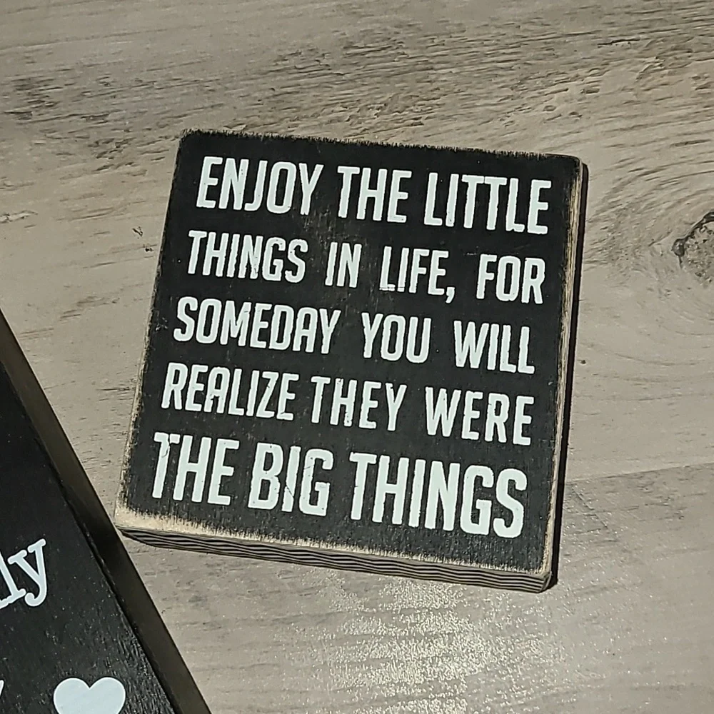 2 Mother's Day Themed Wood Signs